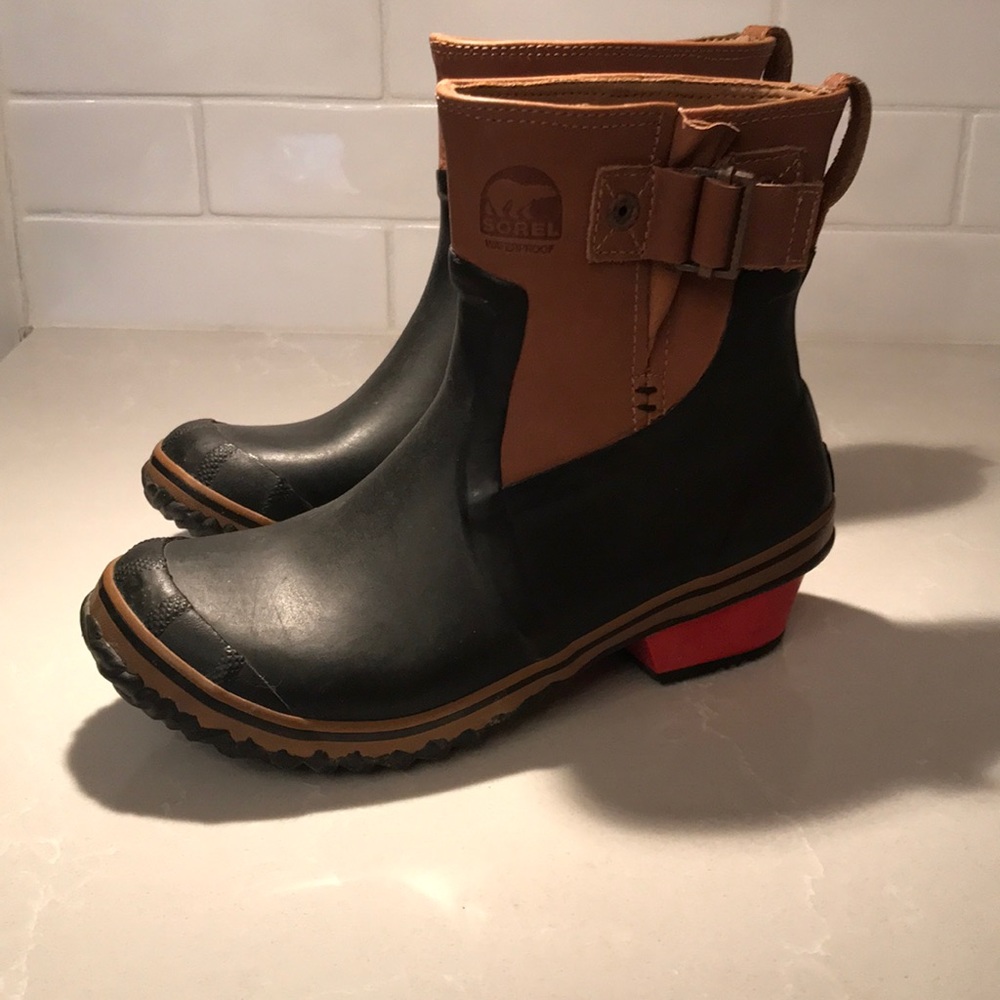 Sorel Slimpack Riding Glow Booties